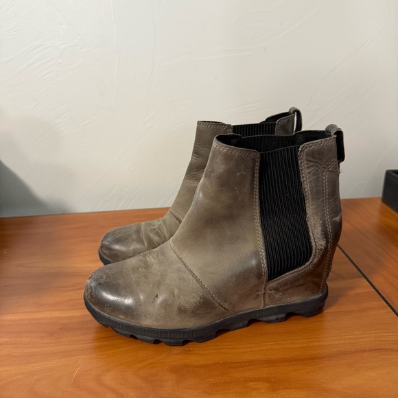 Sorel Joan Of Arctic Wedge II Chelsea Boot Grey Brown 1808551052 Size 7.5 - Picture 1 of 9